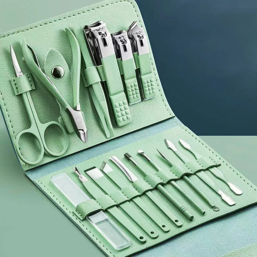 อุปกรณ์ที่ต้องมีที่บ้าน ชุดกรร - Nail Care Kit Mens บทวิจารณ์และราคา